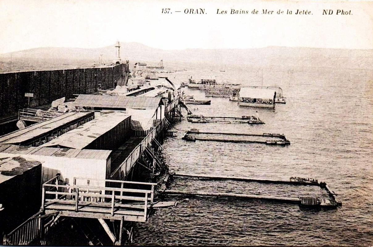 Oran - Les Bains de Mer de la Jetee.jpg